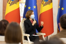 Președinta Maia Sandu, de Ziua Internațională a Tineretului: „Vă îndemn să aveți încredere în capacitatea voastră de a reuși prin muncă onestă și de a contribui la binele comun”