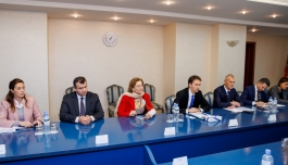 Президент Майя Санду встретилась с членами делегации ЕС в Парламентском комитете по Ассоциации Республика Молдова – Европейский Союз