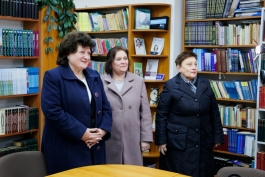 Президент Майя Санду посетила три населенных пункта района Стрэшень