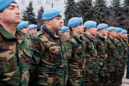 Глава государства поздравила первый контингент молдавских миротворцев, который будет размещен в Ливане: "Мы должны участвовать в международном миротворчестве"