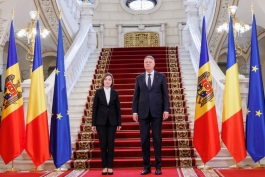 Președinta Maia Sandu, la întrevederea cu Președintele României, Klaus Iohannis: „Astăzi, mai mult ca niciodată simțim sprijinul puternic al României”