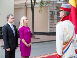 Moldova president receives accreditation letters from Slovenian, Vietnamese ambassadors