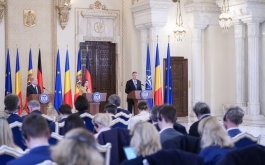 Заявление для прессы Президента Майи Санду по итогам встречи с Президентом Румынии Клаусом Йоханнисом и Федеральным канцлером Германии Олафом Шольцем
