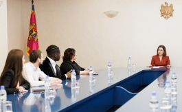 Президент Майя Санду обсудила с ректорами университетов и представителями молодежных организаций европейское будущее молодежи