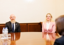 President Maia Sandu awarded the "Order of Honour" distinction to the director of the USAID Mission, Scott Hocklander, at the end of his mandate.