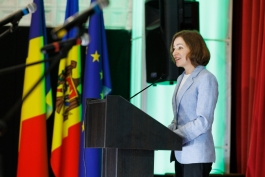 Președinta Maia Sandu a participat la inaugurarea sălii de concerte a Casei de Cultură din satul Puhoi, Ialoveni