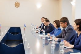 Președinta Maia Sandu s-a întâlnit cu Președintele Azerbaidjanului, Ilham Aliyev