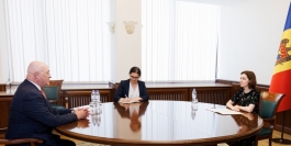  Президент Майя Санду встретилась с временным поверенным в делах Испании в Кишинэу