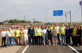 Președinta Maia Sandu a participat la inaugurarea unei noi porțiuni a drumului expres M3 Chișinău - Giurgiulești