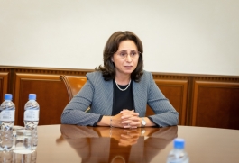 Президент Майя Санду встретилась с главой представительства Европейского банка реконструкции и развития в Молдове Анжелой Сакс