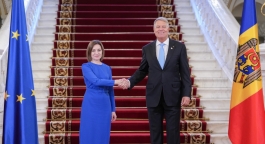La București, Președinta Maia Sandu s-a văzut cu Președintele Klaus Iohannis 