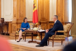 Șefa statului, în discuție cu Președintele Senatului, Nicolae Ciucă: „Am mulțumit pentru ajutorul constant și necondiționat din partea României”