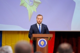Președinta Maia Sandu, către angajații SIS de ziua profesională: „Moldova trebuie să fie pregătită să țină piept amenințărilor”