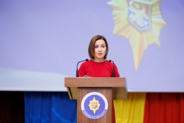 Președinta Maia Sandu, către angajații SIS de ziua profesională: „Moldova trebuie să fie pregătită să țină piept amenințărilor”