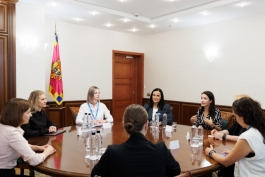Președinta Maia Sandu s-a văzut cu Kristin Davis, Ambasadoare a Bunăvoinţei a UNHCR