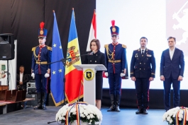 Поздравление главы государства с профессиональным днем Национальной полиции: «Национальная полиция, наряду с другими учреждениями, находится на переднем крае защиты демократии в Республике Молдова»