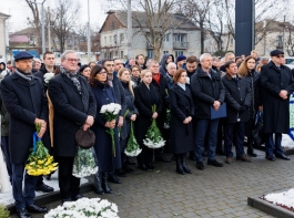 Глава государства на митинге памяти жертв Холокоста: «Мы просим прощения у всех, кто пострадал в своих домах и в нашем общем доме»