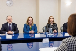  Президент Майя Санду и представители Исполнительного комитета Европейского фонда за  демократию обсудили вопросы поддержки гражданского общества и независимых СМИ