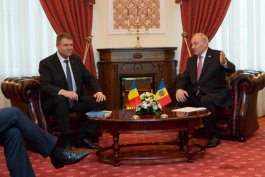 Президент Николае Тимофти встретился с избранным президентом Румынии Клаусом Йоханнисом