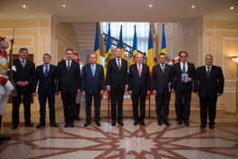 Președintele Nicolae Timofti a avut o întrevedere cu președintele ales al României, Klaus Iohannis