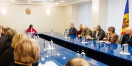 Președinta Maia Sandu a discutat despre referendumul privind integrarea europeană cu oameni de cultură 