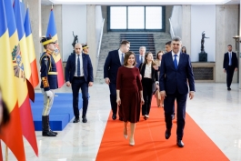 La București, Președinta Maia Sandu a avut o întrevedere cu Premierul Marcel Ciolacu