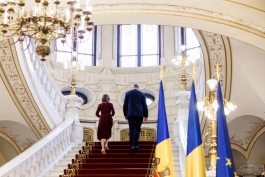 Șefa statului, în discuții cu Președintele Klaus Iohannis: „România rămâne principalul susținător al Moldovei”