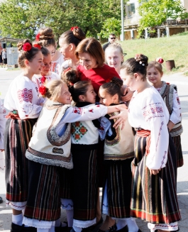 Șefa statului s-a întâlnit cu locuitorii din comuna Fundul Galbenei și i-a felicitat cu ocazia Hramului localității 