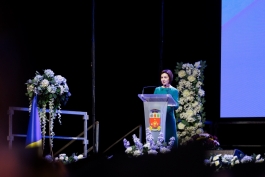 Президент Майя Санду участвовала в церемонии принятия присяги врачами и фармацевтами – выпускниками ГУМФ имени Николае Тестемицану
