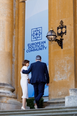 Șefa statului și-a încheiat vizita de lucru în Marea Britanie cu ocazia summitului Comunității Politice Europene