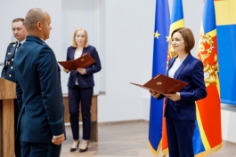 De Ziua Armatei Naționale, Președinta Maia Sandu i-a felicitat pe apărătorii țării