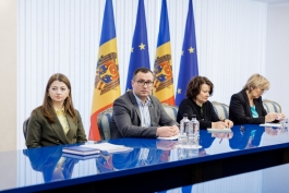 Șefa statului a discutat cu reprezentanți ai societății civile despre măsurile de combatere a corupției politice 