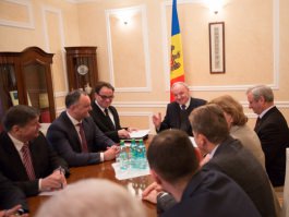 Președintele Nicolae Timofti a purtat consultări cu membrii fracțiunii parlamentare a PSRM
