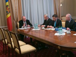 Президент Николае Тимофти подписал указы о назначении на должность восьми судей