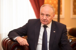 Președintele Nicolae Timofti l-a primit pe secretarul general al OCEMN, Victor Țvircun