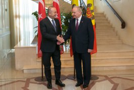 Președintele Nicolae Timofti a avut o întrevedere cu ministrul Afacerilor Externe al Turciei, Mevlüt Çavuşoğlu