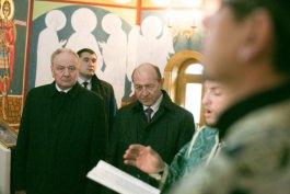 Președintele Nicolae Timofti și domnul Traian Băsescu, fost președinte al României, au vizitat orașul Soroca