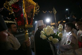 Moldovan president attends Easter mass