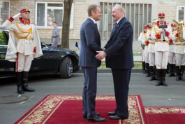 Дональд Туск: «Европейский Союз останется другом и убежденным сторонником Республики Молдова» 