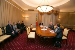 Moldovan president Nicolae Timofti signs decrees appointing seven magistrates