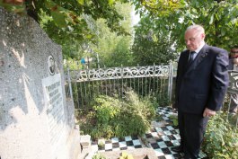 Президент Тимофти почтил память жертв июльских 1949 года депортаций 