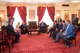 PreședinteleTimofti i-a acordat președintelui Federației Internaționale de Haltere Ordinul de Onoare