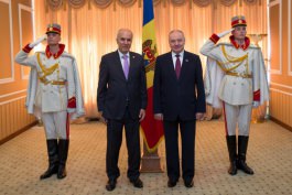 Moldovan president receives accreditation letters from five ambassadors