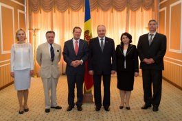 Președintele Timofti l-a primit pe ambasadorul Regatului Țărilor de Jos în Republica Moldova