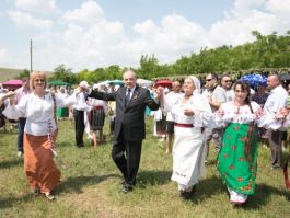 Nicolae Timofti a participat la Festivalul turistic național al tradițiilor «Duminica Mare»