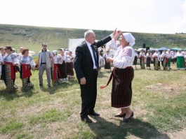 Nicolae Timofti a participat la Festivalul turistic național al tradițiilor «Duminica Mare»
