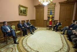 Moldovan president has consultations with group of non-affiliated MPs