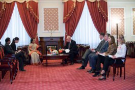 Президент Тимофти принял верительные грамоты двух послов